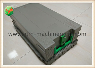 O NCR ATM parte a cor cinzenta 4450657664 445-0657664 da gaveta do NCR da máquina do atm do banco