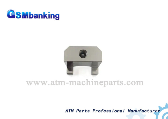 A máquina de gerencio feita sob encomenda do CNC parte o dispositivo de alumínio das espumadeiras do ATM das peças sobresselentes do caso