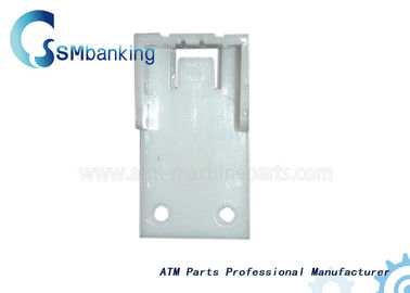 A máquina original do NCR ATM parte o Assy plástico branco 445-0675084