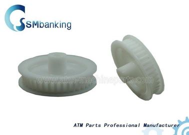 O NCR branco ATM parte a engrenagem 445-0600705 4450600705 do motor do apresentador no estoque com boa qualidade